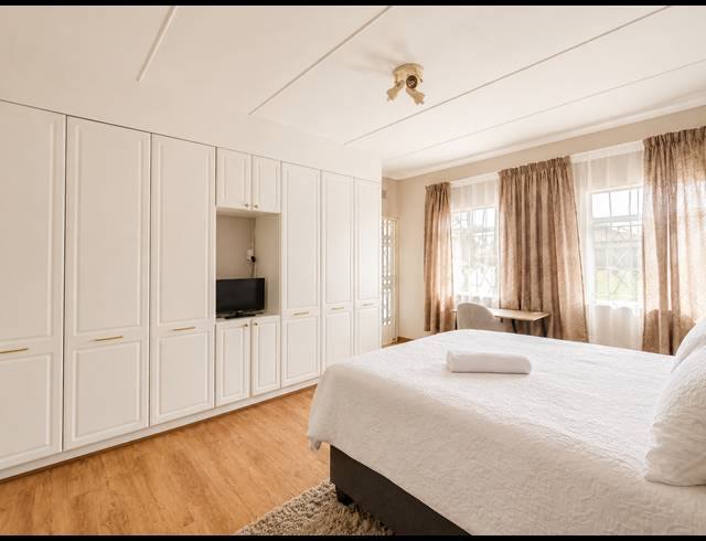 3 BEDROOM TOWNHOUSE FOR SALE IN THREE RIVERS